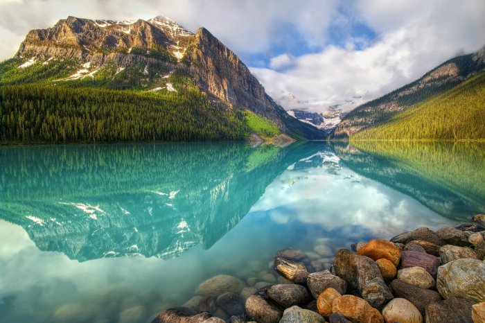 Scenic travel spots for nature lovers