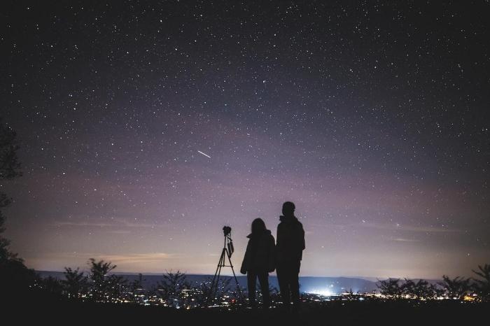 Online stargazing experiences